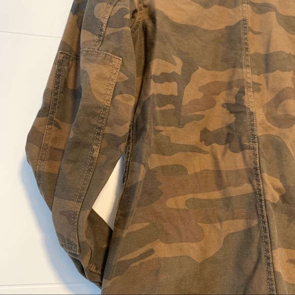 TNA | Camo Cargo Jacket - Picture 7 of 8